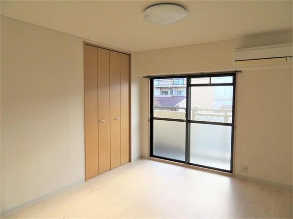 リバーサイドホームの物件内観写真